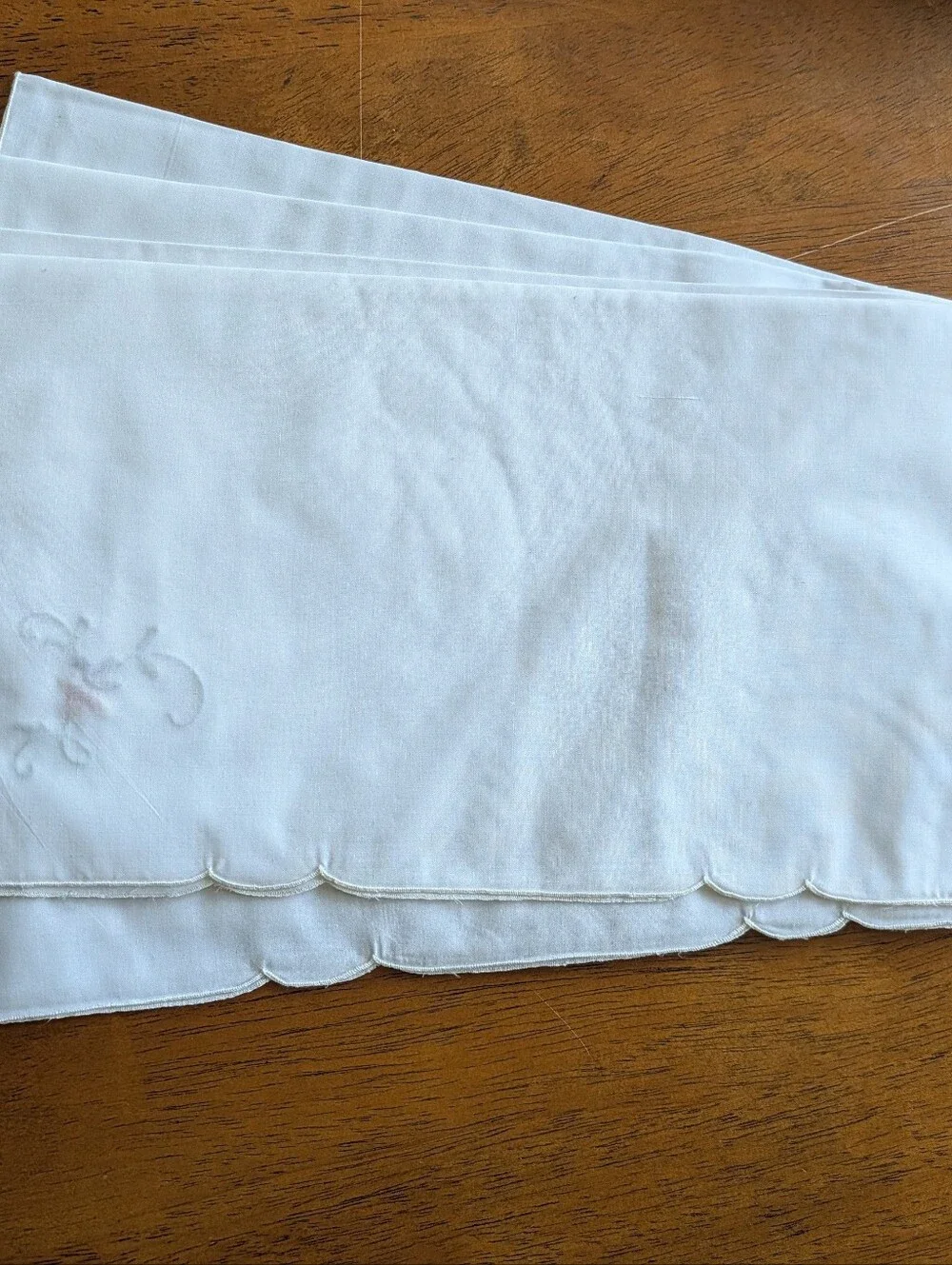 VTG Embroidered Floral Tablecloth - White Pink Green 8 Napkins Eyelet Grandma